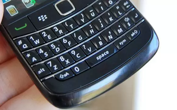 BlackBerry akan Hadirkan Lebih Banyak Ponsel Qwerty 1 bb qwerty