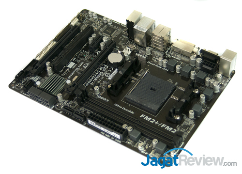 Review Gigabyte F2A88XM-HD3: Murah & Lengkap dengan Bodi Ringkas 1 gigabyte f2a88xm-hd3 Overview_Board2