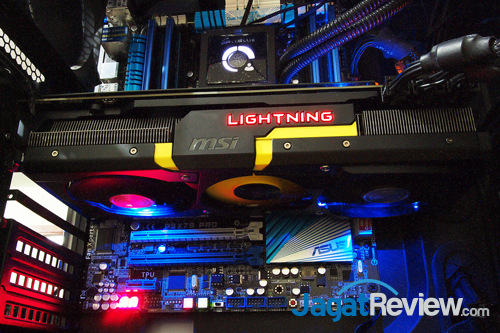 Review MSI R9 290X Lightning: VGA Gaming Kencang dengan Kemampuan Lebih 1 msi r9 290x lightning on system