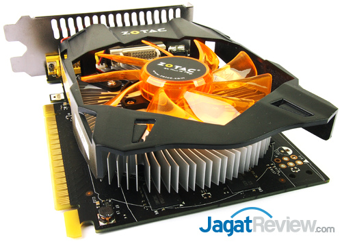 zotac gtx 750 ti oc card 02