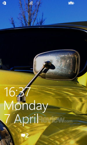 Review Nokia Lumia 1020: Windows Phone 8 dengan Kamera Terbaik 3 Nokia Lumia 1020 - Lock Screen