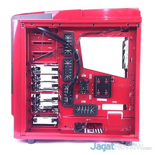 Hands-On NZXT Phantom 530: Hot, Red, And Sexy! 9 SIMG_1692