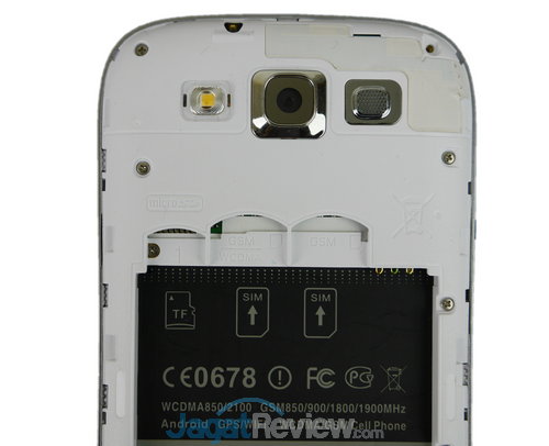 Review Wearnes ZeusPhone ZP-531: Smartphone Android Dua Jutaan Berlayar Besar 19 Slot dan Tombol Wearnes Zeusphone 5