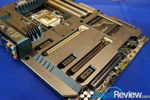 Preview Singkat Motherboard ASUS TUF Sabertooth Z97 Mark I 4 Z97Sabertooth_04
