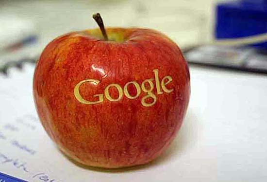 Apple Mulai Serang Google di Meja Hijau 23 apple google