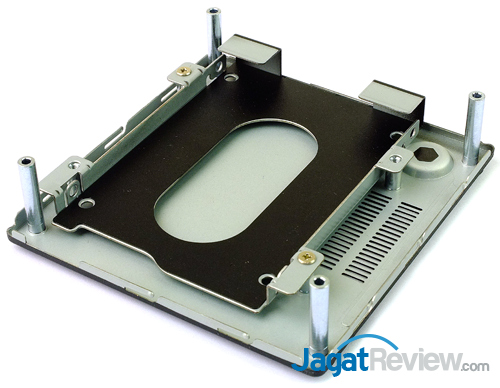 gigabyte brix bxi3h-4010 storage bay