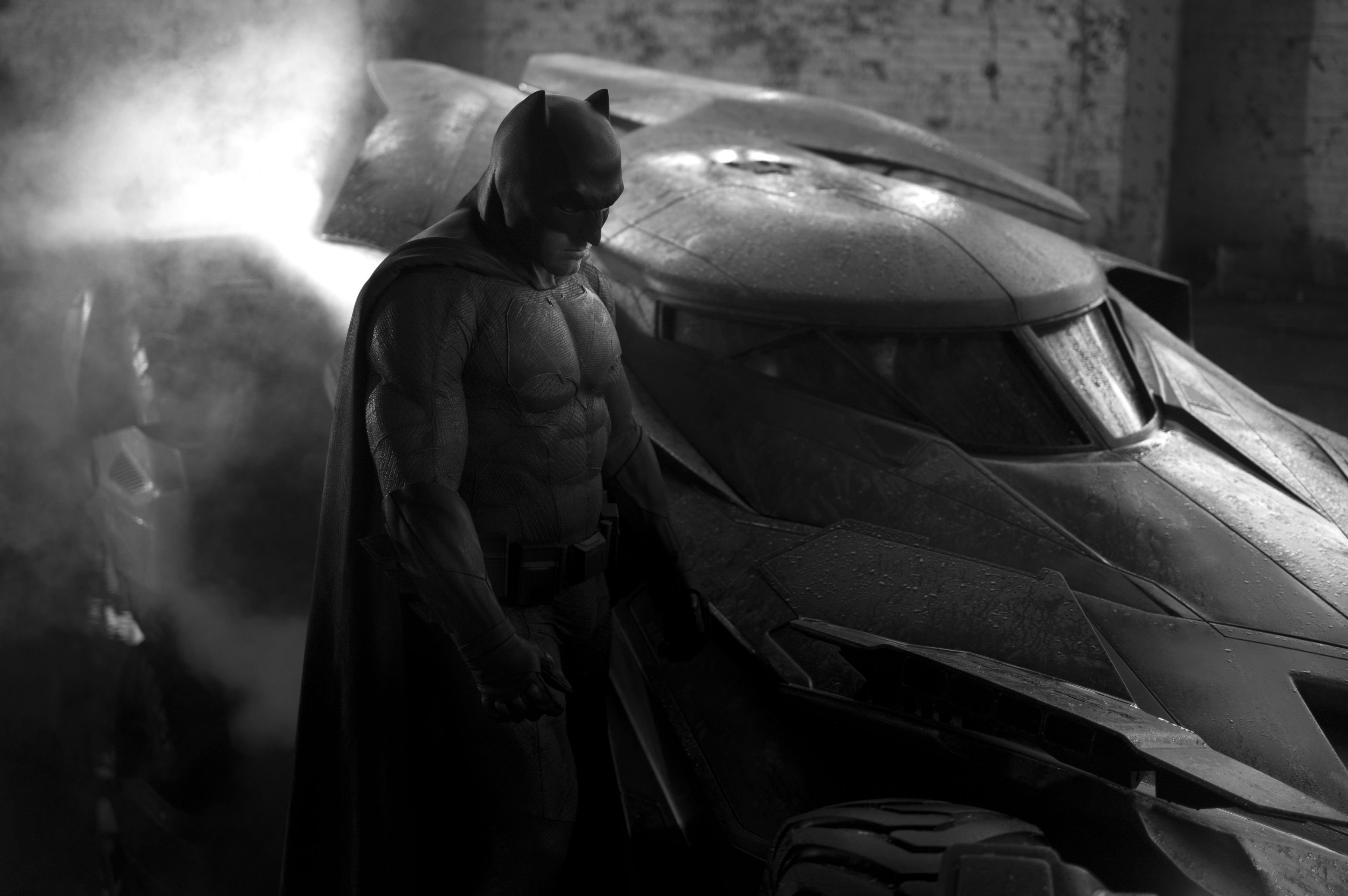 Detil Foto Batmobile di Balik Layar Dibeberkan 6 Batman vs Superman Photo High Res