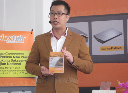 Plustek Scanner SmartOffice PS283 Siap Dukung Sektor Pendidikan di Indonesia 3 Benny Darmawan, Sales Manager, PT. Dinamika Guna Sarana