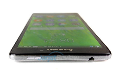 Review Lenovo Vibe Z: Smartphone Android Kencang dengan Kamera Andal 11 Lenovo Vibe Z - Sisi Bagian Bawah