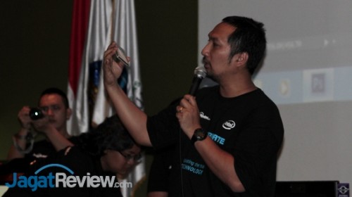 Dedy Irvan memperkenalkan SSD.