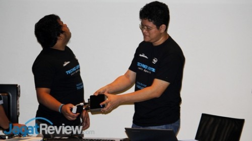 Intel NUC untuk gaming? Bisa!