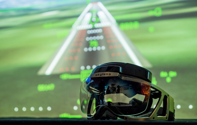 SKYLENS Virtual Reality Bantu Penglihatan Pilot di Cuaca Buruk 17 skylens google
