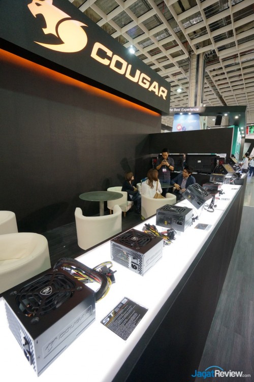 Computex 2014 Booth Raid: Cougar 3 Jajaran produk PSU dari Cougar