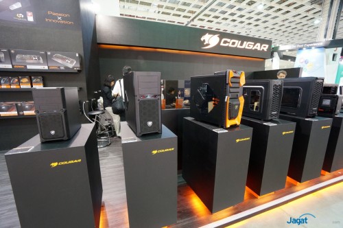 Computex 2014 Booth Raid: Cougar 10 Jajaran Produk Casing PC dari Cougar