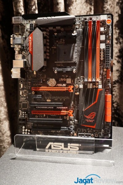 ASUS Perkenalkan Motherboard Seri ROG Terbaru 1 DSC08649