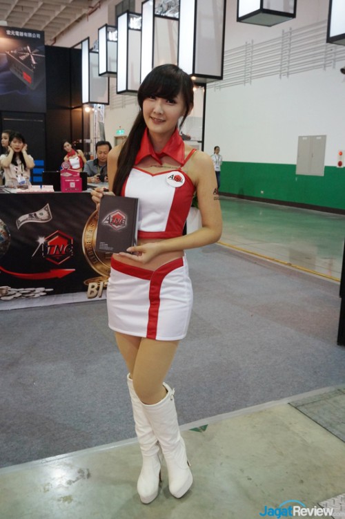 Booth Babes Computex 2014: PART 3 1 DSC08828