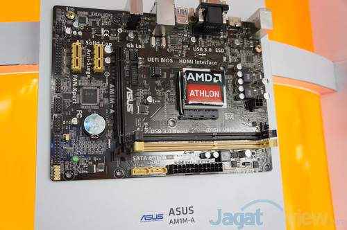 AMD Computex 2014 Booth Raid Part 1: Desktop 8 DSC08931s