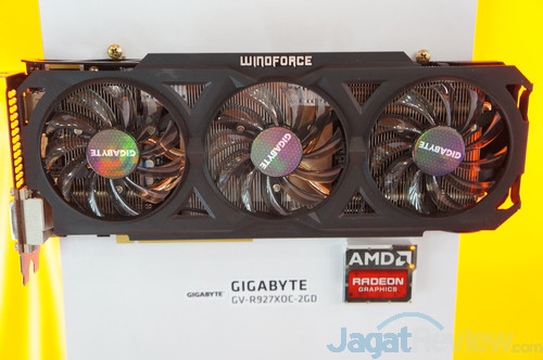 AMD Computex 2014 Booth Raid Part 1: Desktop 27 DSC08951s