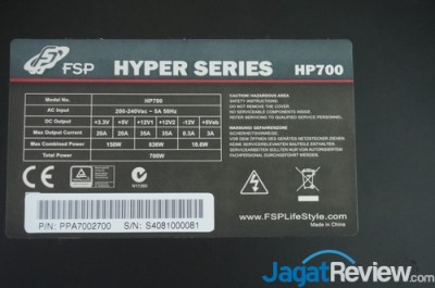 Hands-On Review: FSP Hyper 700W 9 DSC09215