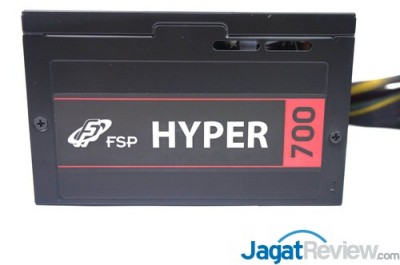 Hands-On Review: FSP Hyper 700W 10 DSC09217