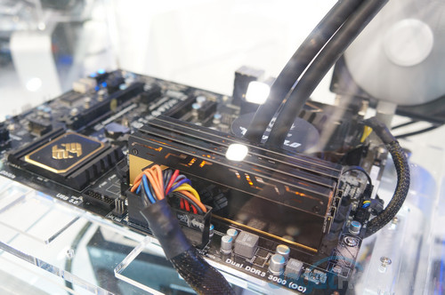 Computex 2014 Booth Raid: Avexir 6 DSC09250s