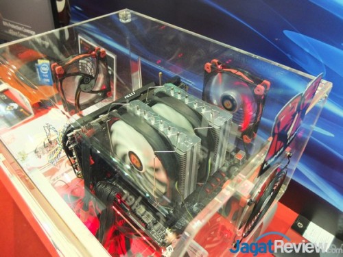 Computex 2014: Thermaltake DIY Water Cooling & Digital Power Supply 5 DSCF5567