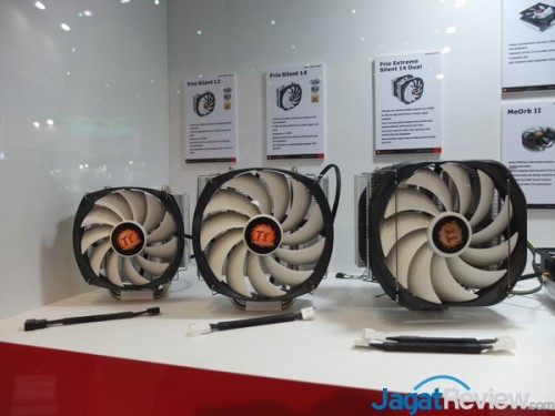 Computex 2014: Thermaltake DIY Water Cooling & Digital Power Supply 4 DSCF5570