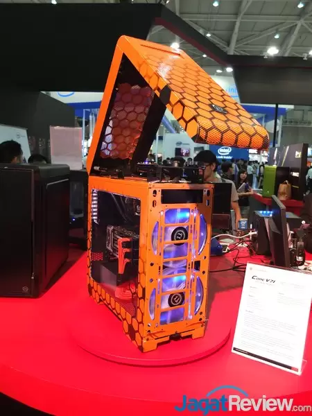 Computex 2014 Thermaltake: Parade Casing Core Series, dan Level 10 Platinum 2 DSCF5715