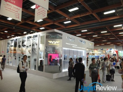 Computex 2014 Booth Raid: Armageddon, Power Logic, dan Sonic Gear 1 DSCF5839