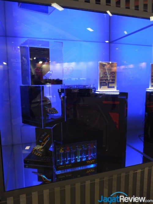 Computex 2014 Booth Raid: Armageddon, Power Logic, dan Sonic Gear 2 DSCF5840