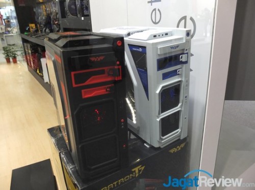 Computex 2014 Booth Raid: Armageddon, Power Logic, dan Sonic Gear 3 DSCF5841