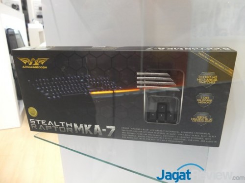 Computex 2014 Booth Raid: Armageddon, Power Logic, dan Sonic Gear 8 DSCF5850