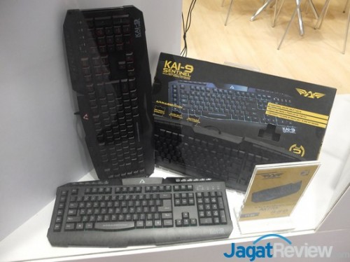 Computex 2014 Booth Raid: Armageddon, Power Logic, dan Sonic Gear 11 DSCF5866