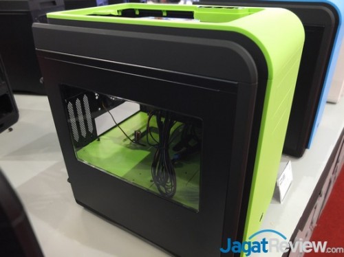 Computex 2014 Booth Raid: Aero Cool Casing, Fan, dan Power Supply 8 DSCF5880