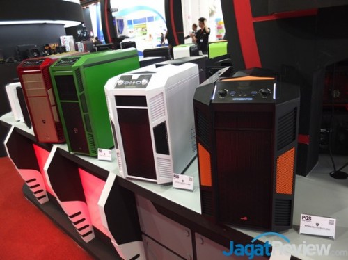 Computex 2014 Booth Raid: Aero Cool Casing, Fan, dan Power Supply 13 DSCF5888