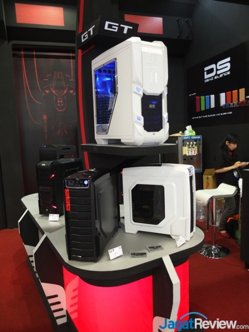 Computex 2014 Booth Raid: Aero Cool Casing, Fan, dan Power Supply 23 DSCF5897