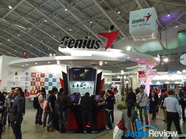 Computex 2014 Booth Raid: Genius 9 Genius COMPUTEX2014 day101