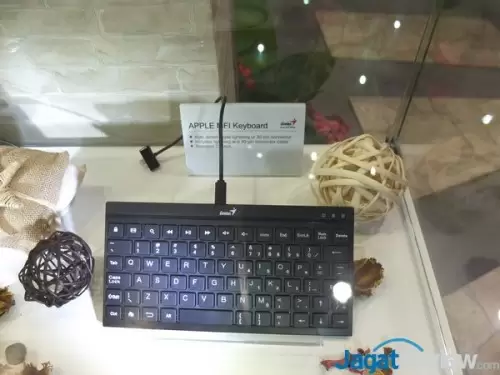 Genius_COMPUTEX2014_day124