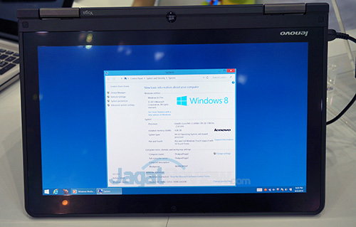 Computex 2014 Booth Raid: Intel 46 Intel Booth Raid - 2 in 1 Lenovo ThinkPad Yoga 2
