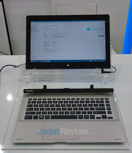 Computex 2014 Booth Raid: Intel 36 Intel Booth Raid - 2 in 1 Toshiba Hellios