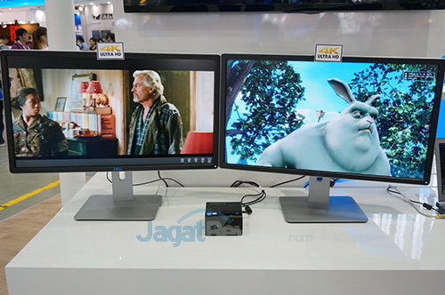 Computex 2014 Booth Raid: Intel 19 Intel Booth Raid - IRIS dengan 2 4K Monitor