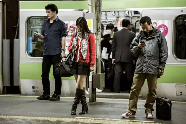 Japans Changing Smartphone Market
