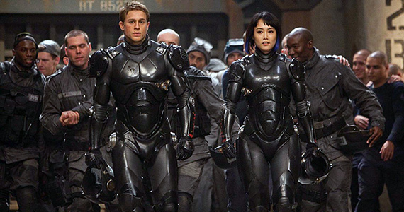 Guillermo del Toro: Pacific Rim 2 Belum Mati 16 Pacific Rim 2 Script Charlie Hunnam Rinko Kikuchi