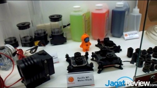 Computex 2014: Thermaltake DIY Water Cooling & Digital Power Supply 5 Untitled