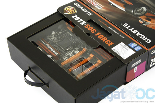 Hands-on Gigabyte GA-Z97X-SOC Force 5 Z97XSOCForce_04