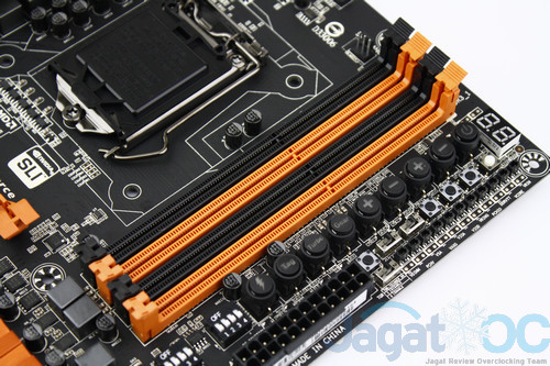 Hands-on Gigabyte GA-Z97X-SOC Force 18 Z97XSOCForce_33