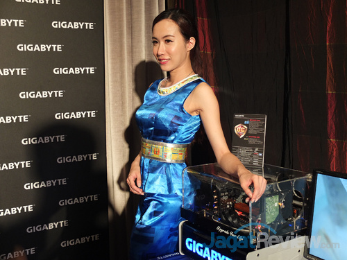 Booth Babes Computex 2014: PART 1 2 boothbabes @computex2014 day0 01 (3)