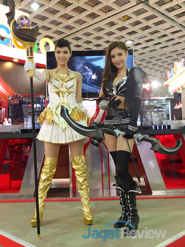 Booth Babes Computex 2014: PART 2 2 boothbabes @computex2014 day1 02