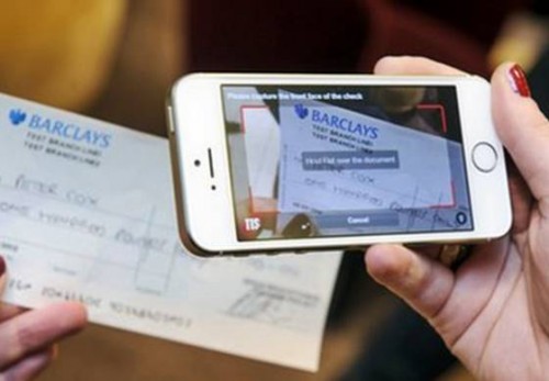 Inggris Bakal Hadirkan Pencairan Cek Melalui Ponsel 1 cek