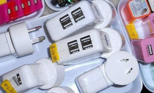 Australia Peringatkan Bahaya Charger Bajakan 1 charger